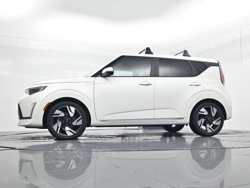 Certified 2023 Kia Soul GT-Line w/ GT-Line Technology Package FWD image 42
