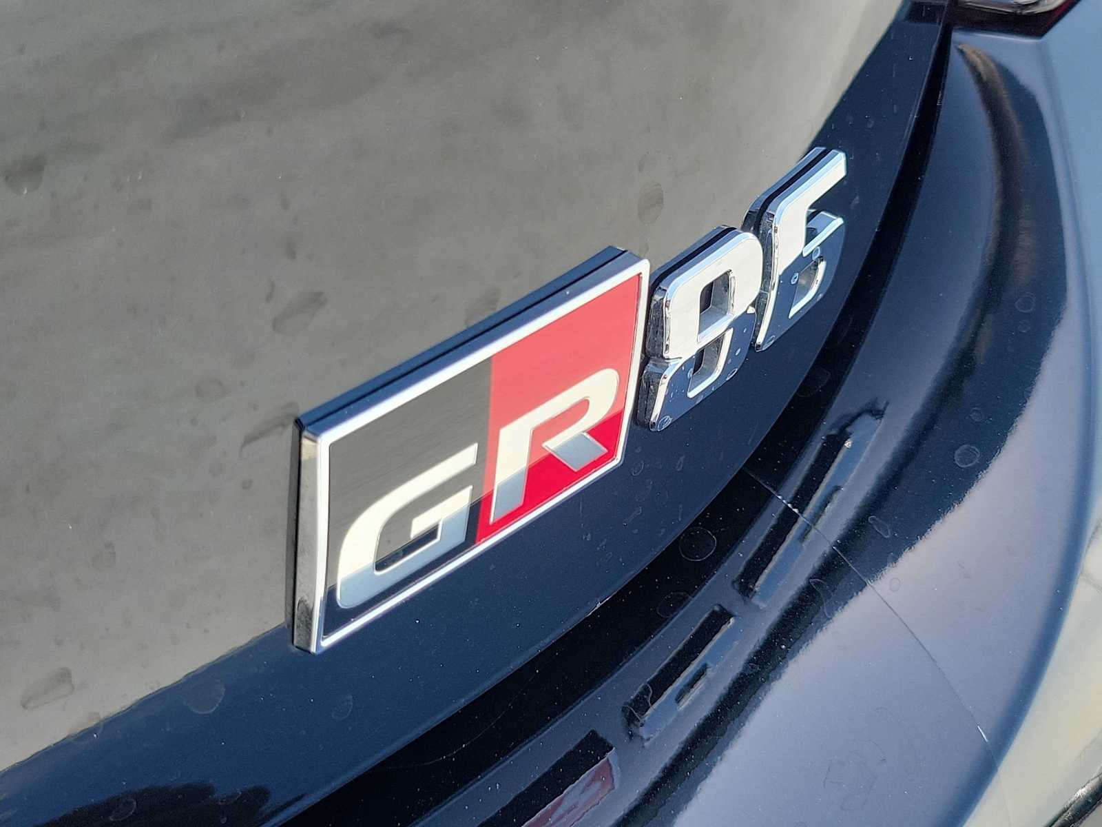 Used 2023 Toyota GR86 RWD image 11