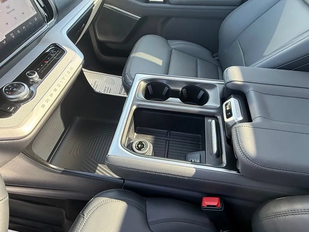 New 2027 Ford Expedition Active AWD/4WD image 20