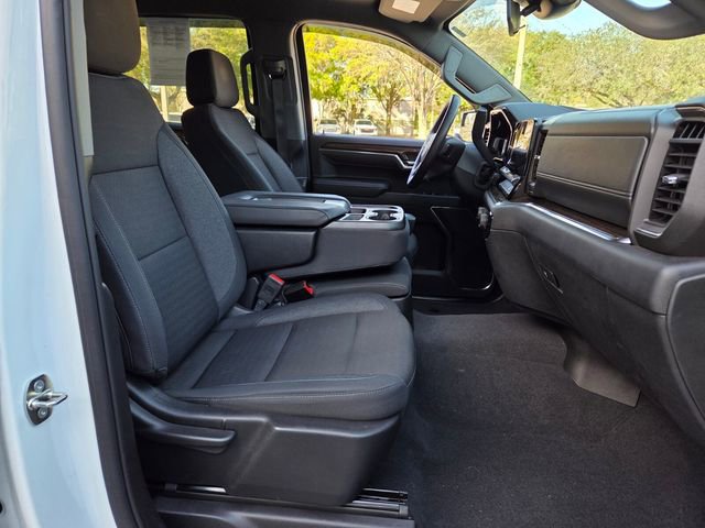 Used 2024 Chevrolet Silverado 1500 LT image 24