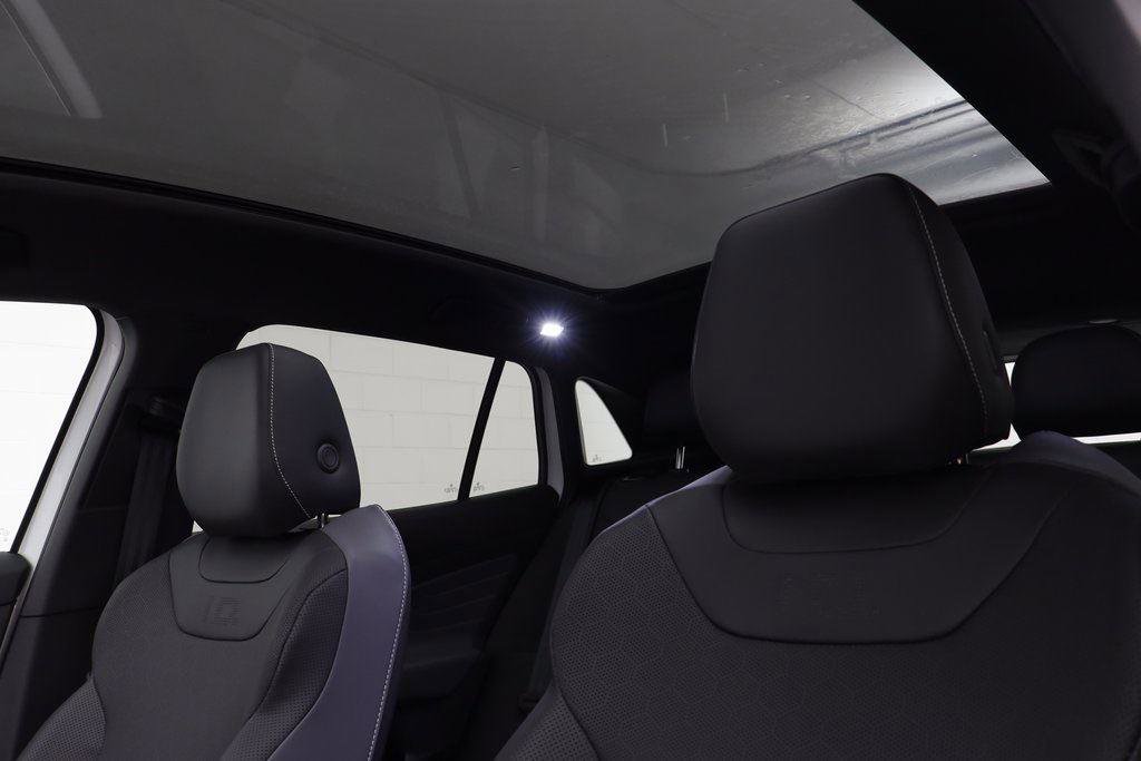 New 2025 Volkswagen ID.4 Pro S Plus image 12