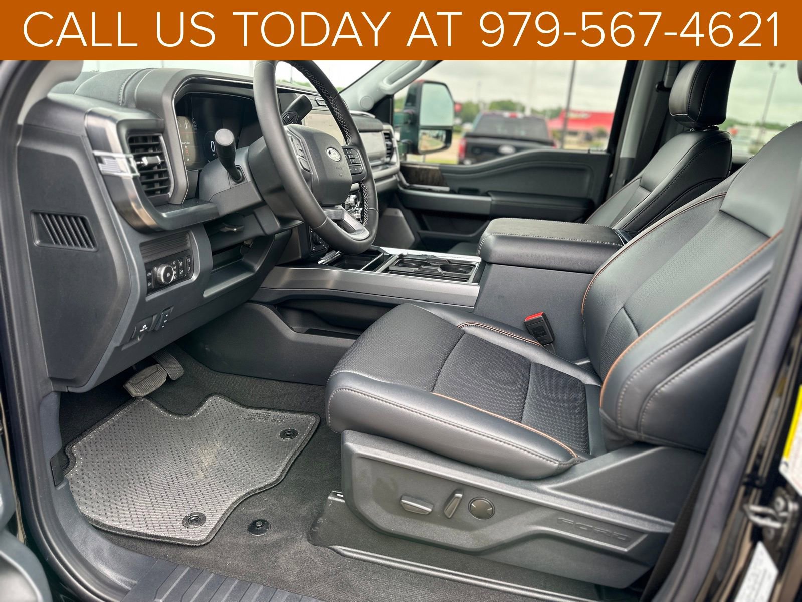 New 2025 Ford F250 Lariat w/ Lariat Ultimate Package image 34