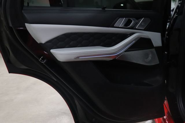 Used 2020 BMW X5 M Competition w/ Executive Package AWD/4WD image 18