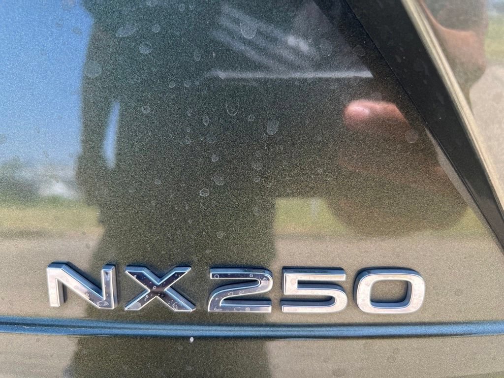 Used 2022 Lexus NX 250 FWD image 12