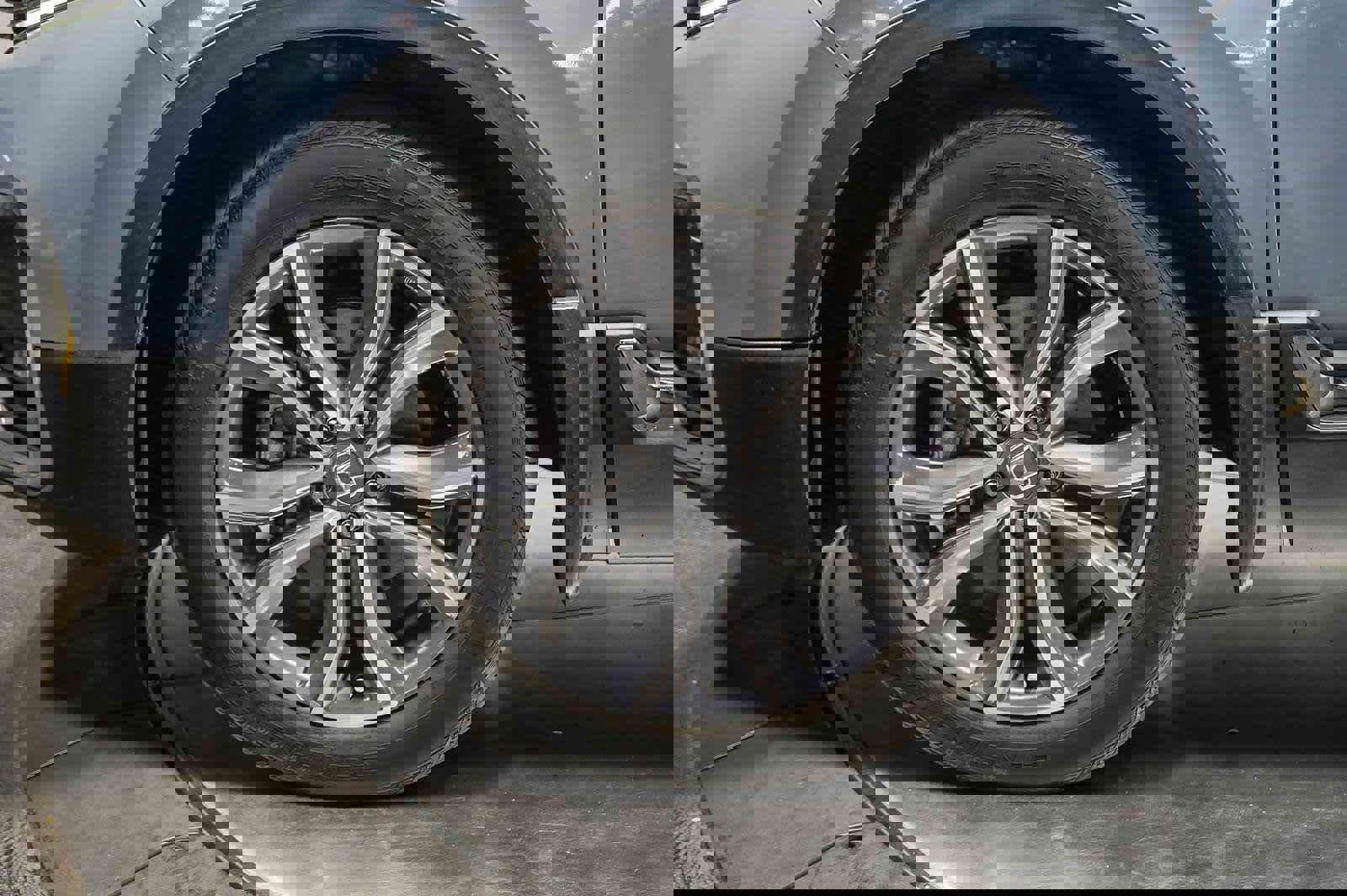 Used 2022 Honda CR-V Touring image 10