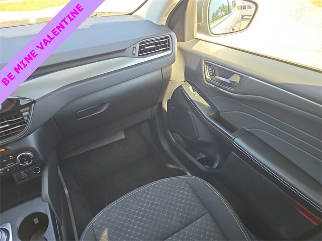 Used 2024 Ford Escape Active image 12