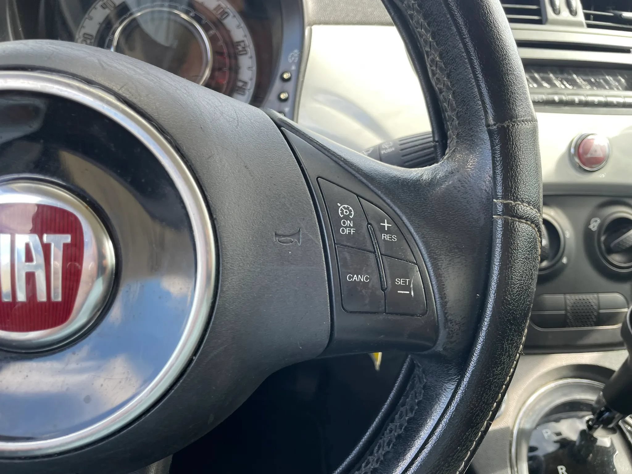 Used 2013 FIAT 500 Pop FWD image 15