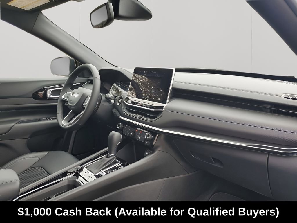 New 2026 Jeep Compass Latitude AWD/4WD image 16