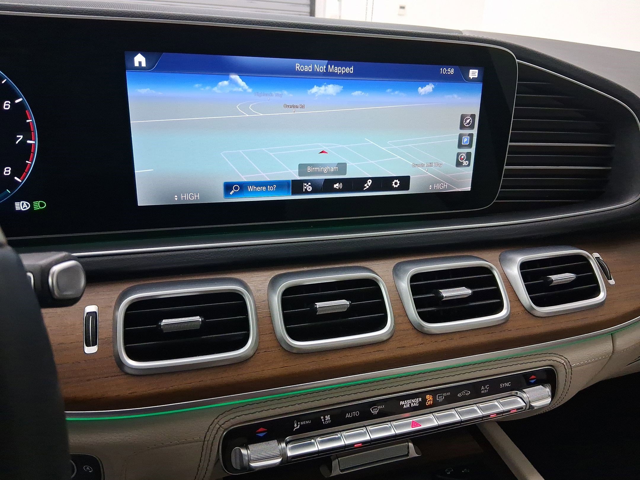 Used 2022 Mercedes-Benz GLS 450 4MATIC image 25