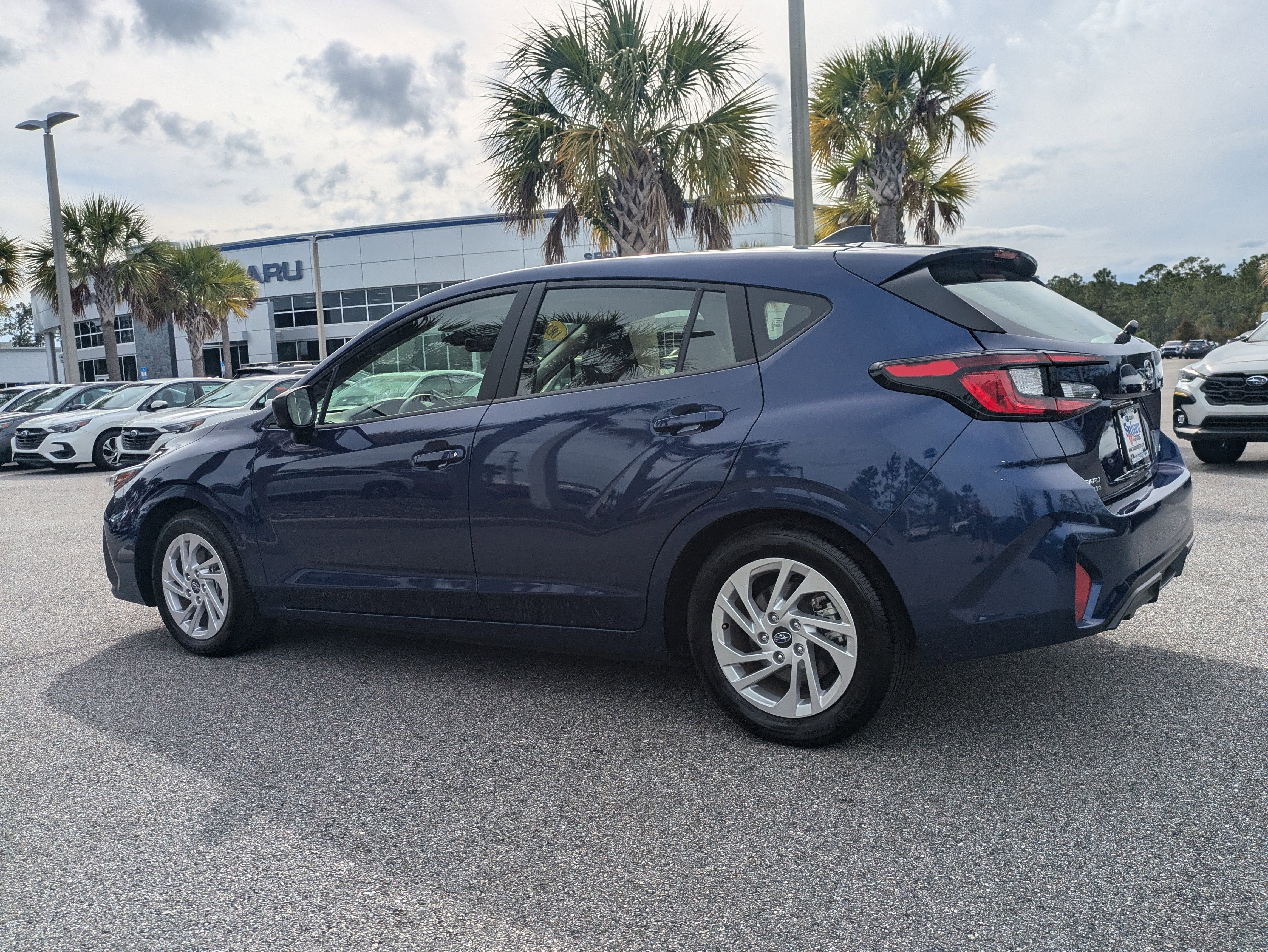 Used 2025 Subaru Impreza 2.0i image 5