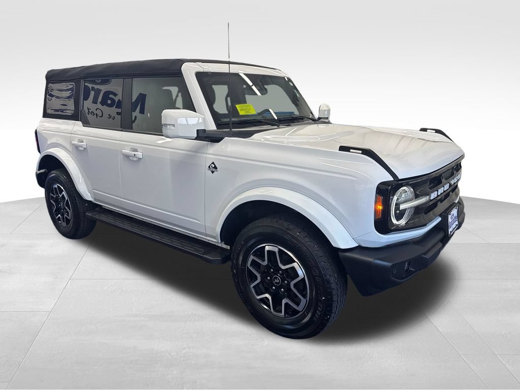 Used 2024 Ford Bronco Outer Banks AWD/4WD image 7