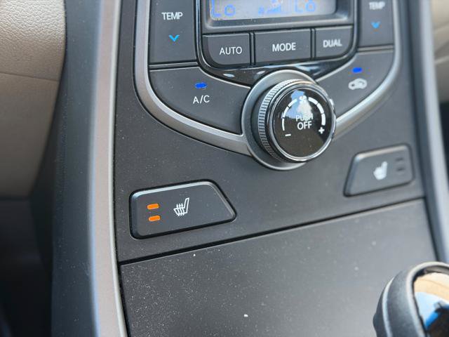 Used 2014 Hyundai Elantra Limited w/ Option Group 03 FWD image 17