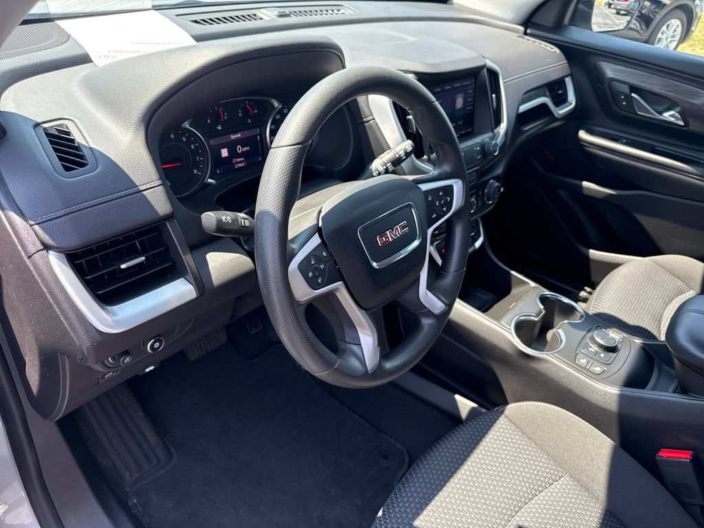 Certified 2023 GMC Terrain SLE w/ Driver Convenience Package FWD image 17