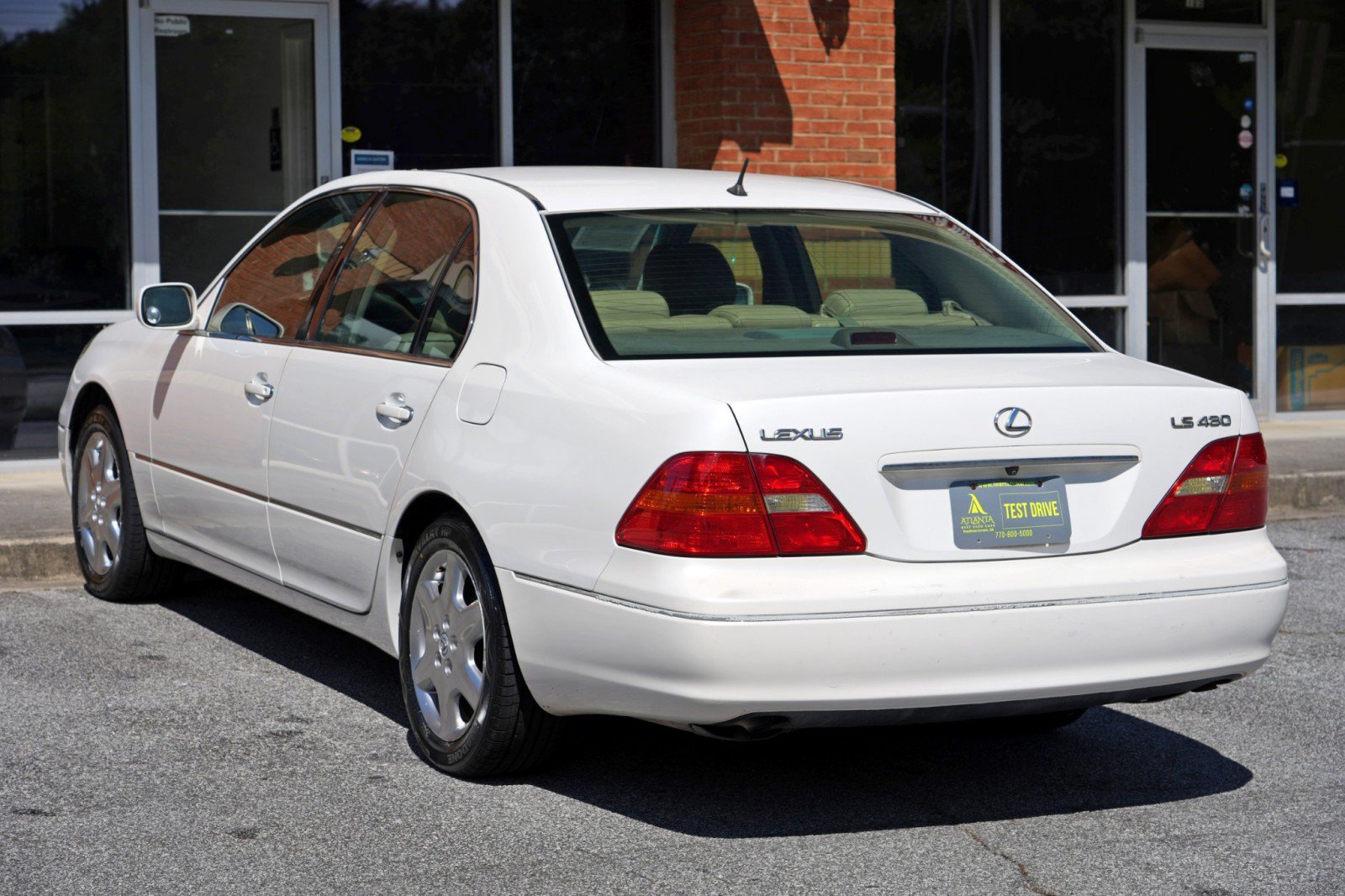 Used 2002 Lexus LS 430 w/ Navigation/Mark Levinson Pkg RWD image 46