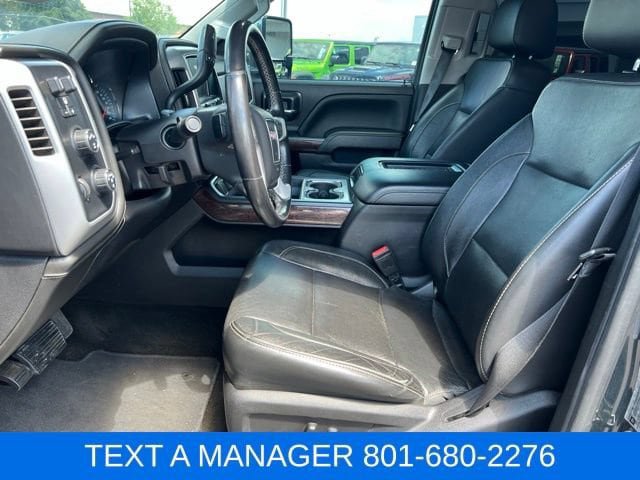 Used 2018 GMC Sierra 3500 SLT w/ Duramax Plus Package AWD/4WD image 21