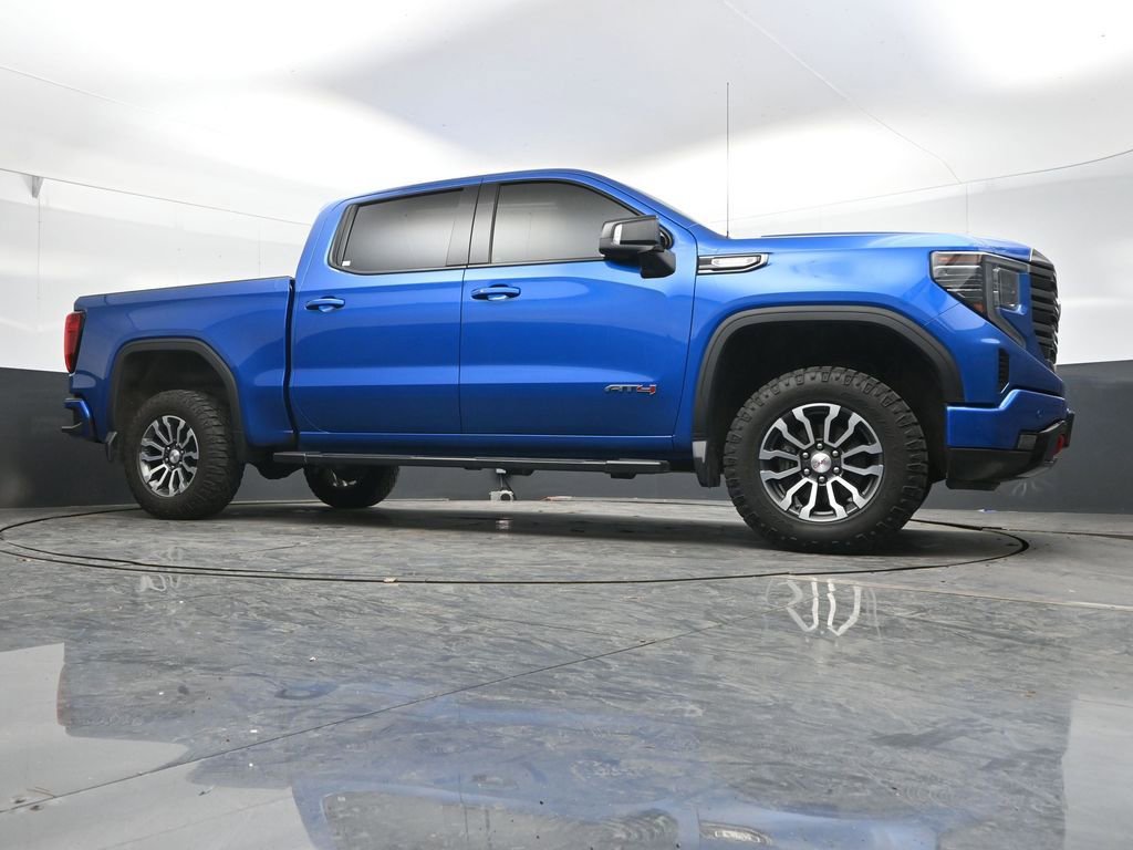 Used 2023 GMC Sierra 1500 AT4 w/ AT4 Premium Package AWD/4WD image 39
