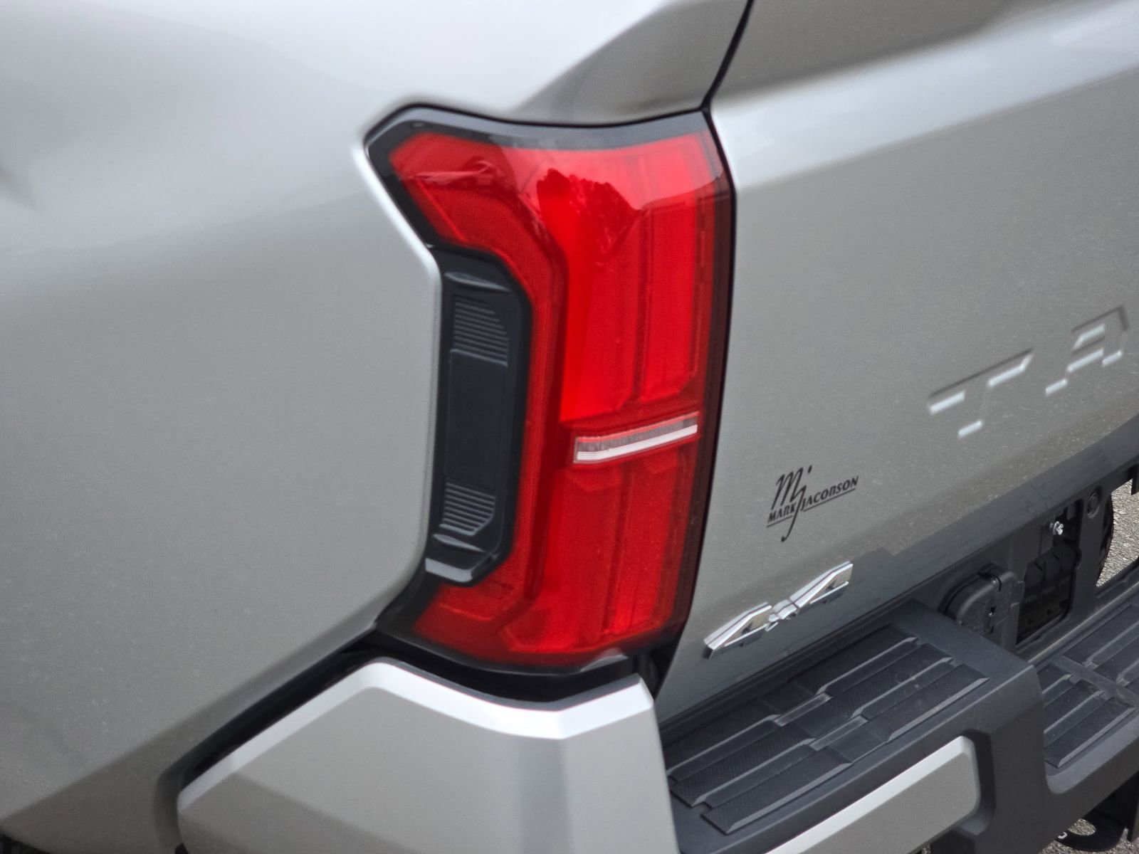 Used 2024 Toyota Tacoma SR5 image 41