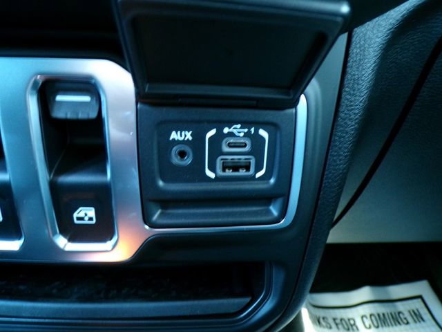 New 2026 Jeep Wrangler Sport AWD/4WD image 19