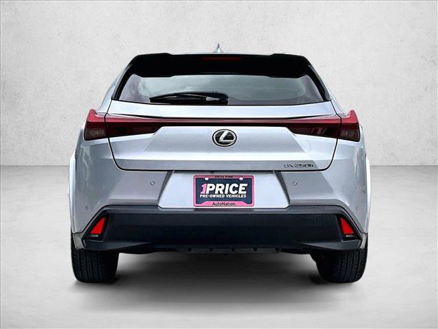 Used 2023 Lexus UX 250h FWD w/ Accessory Package (Z1) video 4