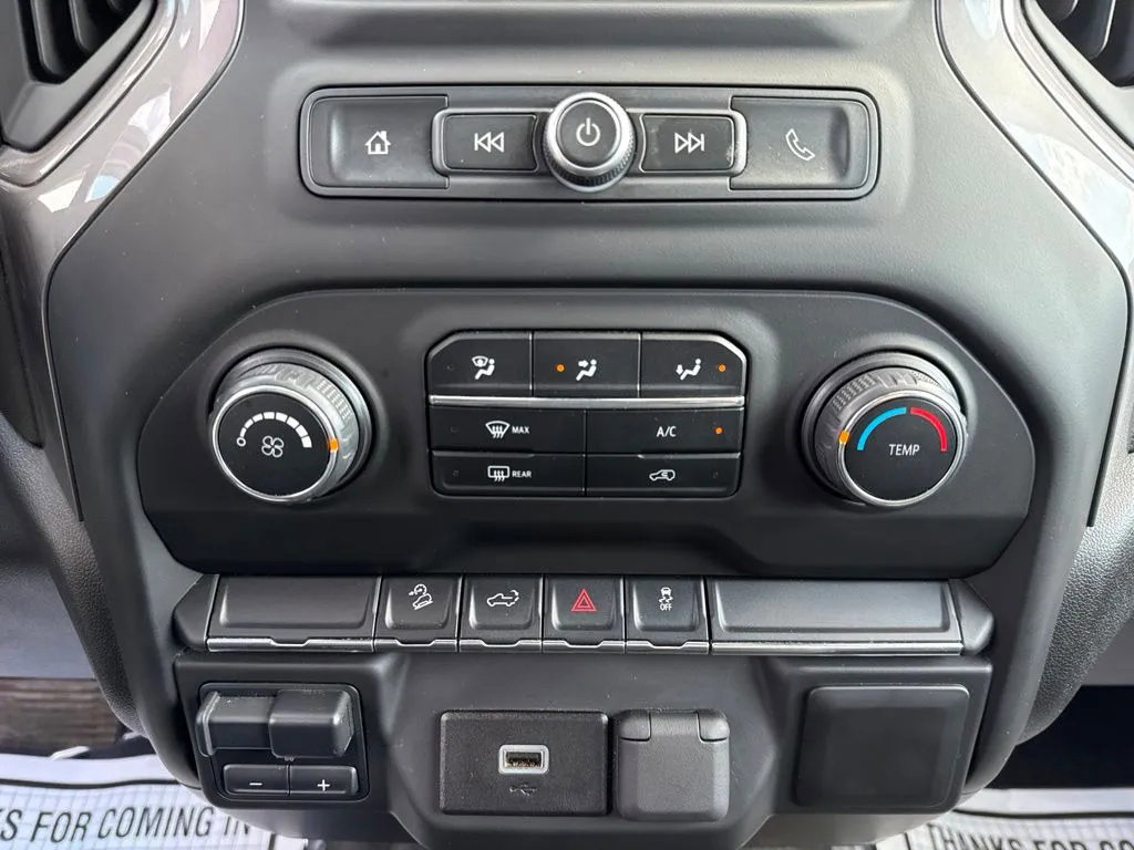 Used 2019 Chevrolet Silverado 1500 Custom Trail Boss w/ Custom Convenience Package AWD/4WD image 24