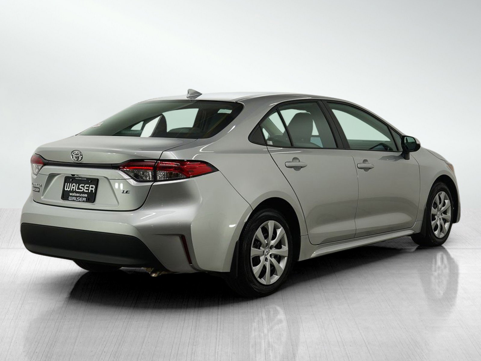 Used 2025 Toyota Corolla LE image 5