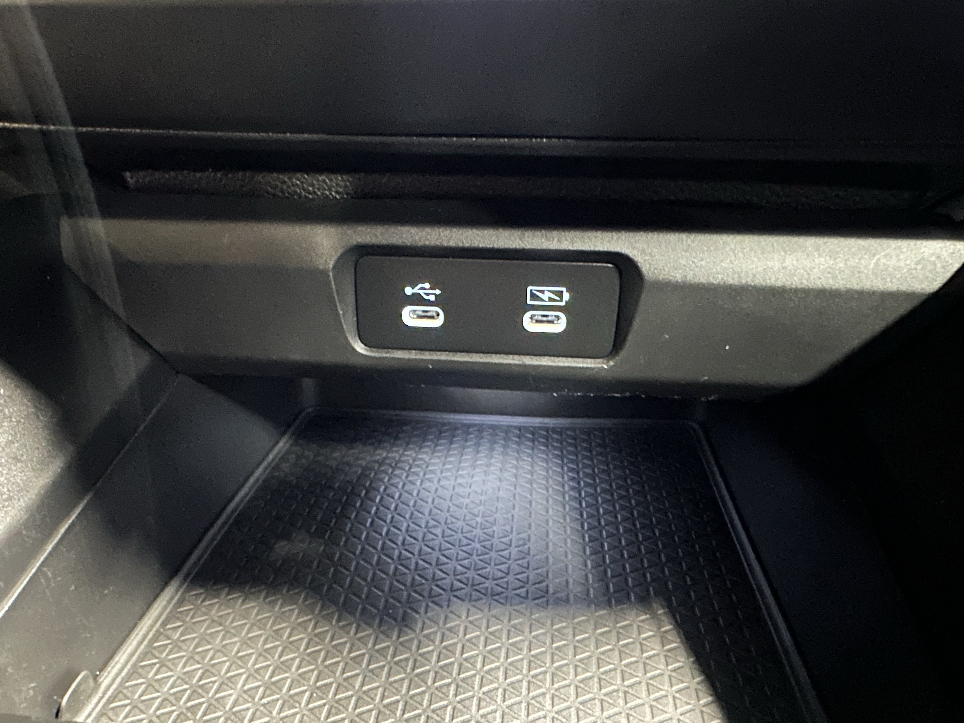 Used 2023 Honda Accord EX image 16