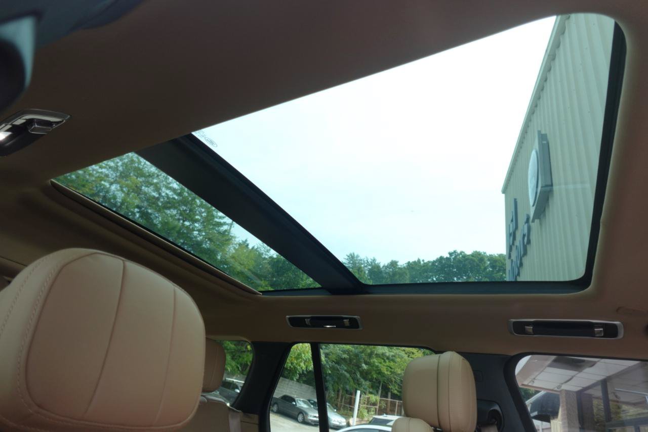 Used 2023 Land Rover Range Rover SE AWD/4WD image 14