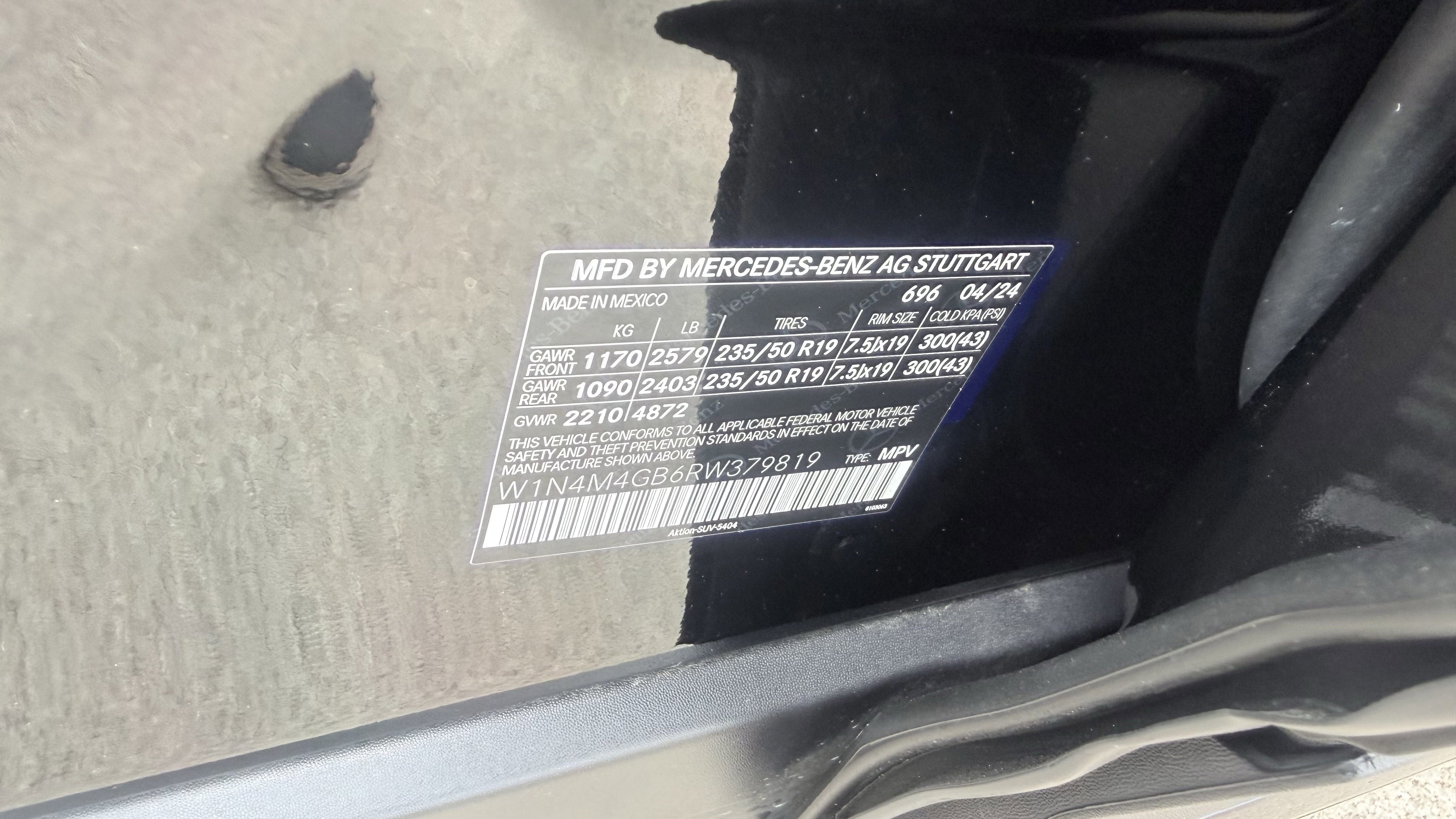 Used 2024 Mercedes-Benz GLB 250 image 29