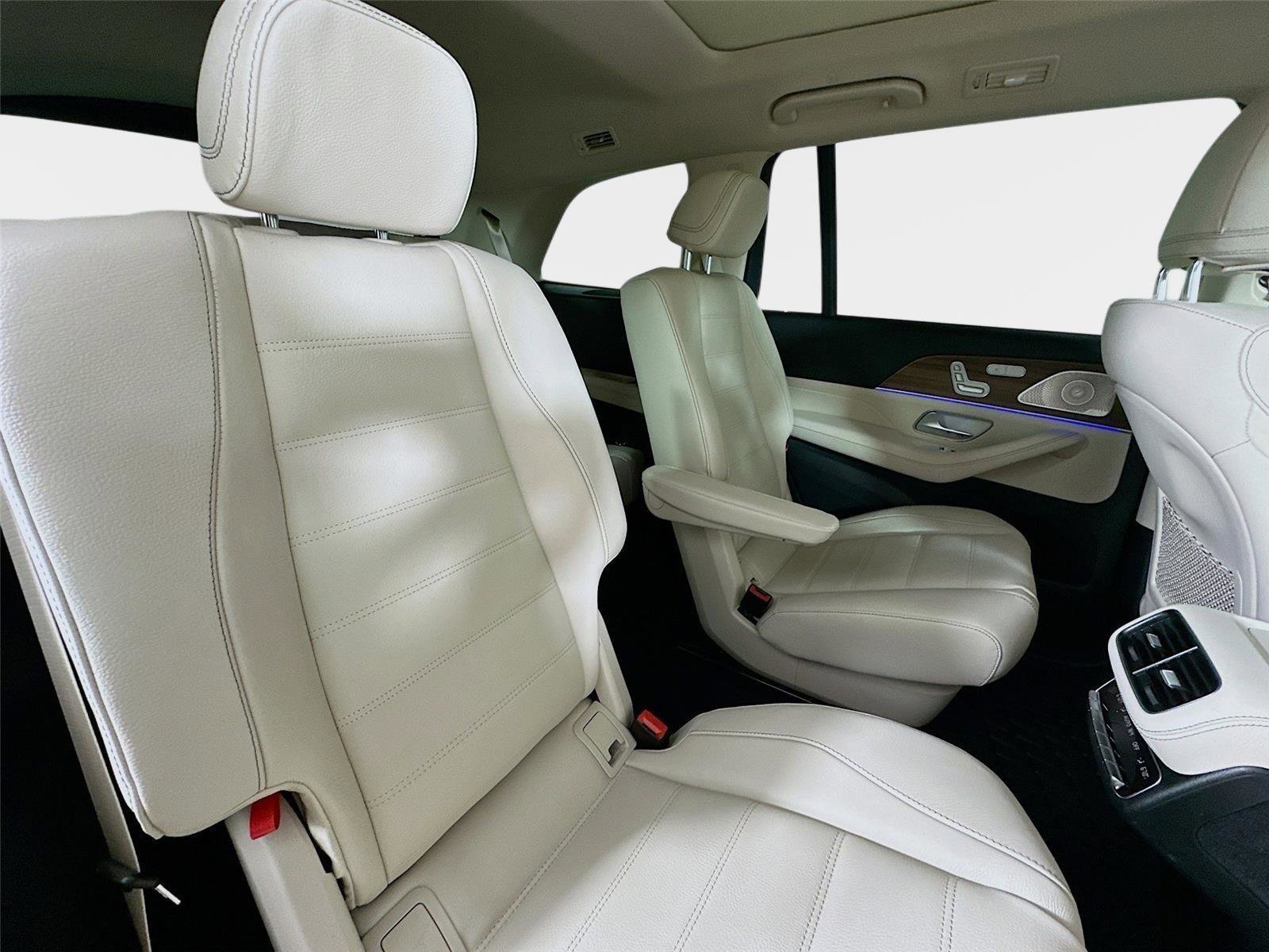 Used 2026 Mercedes-Benz GLS 450 4MATIC image 38