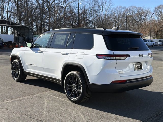 New 2025 Jeep Grand Cherokee L Limited image 11