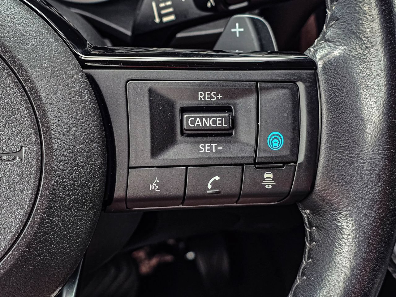Used 2023 Nissan Rogue SL w/ SL Premium Package FWD image 27
