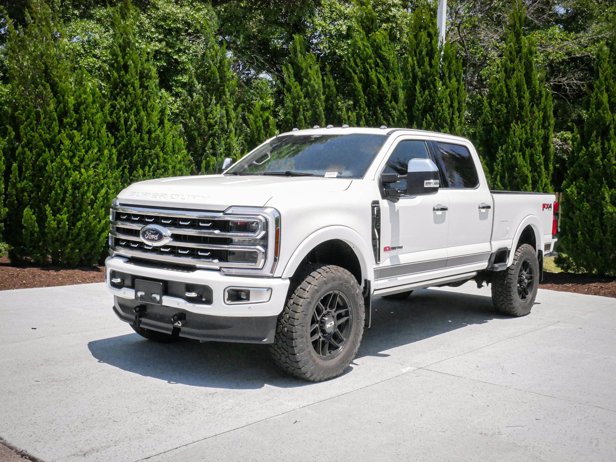 Used 2024 Ford F350 Platinum AWD/4WD image 5