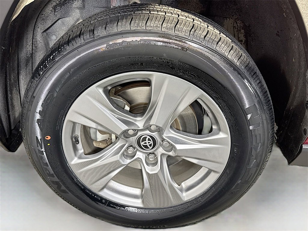 Certified 2023 Toyota RAV4 XLE image 30