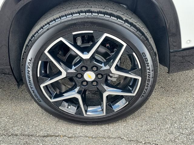 Used 2025 Chevrolet Traverse High Country w/ LPO, Floor Liner Package image 5