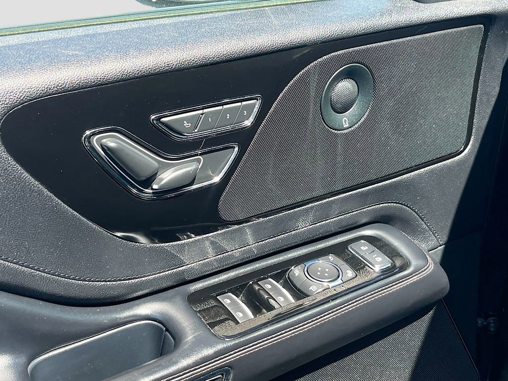 Used 2020 Lincoln Aviator Reserve RWD image 18