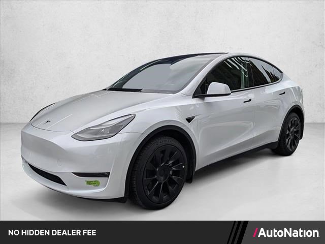 Used 2023 Tesla Model Y Long Range AWD/4WD image 1