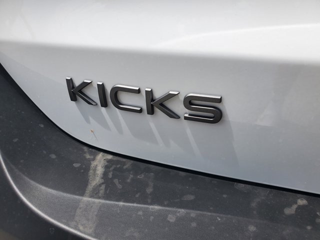 New 2026 Nissan Kicks S image 9