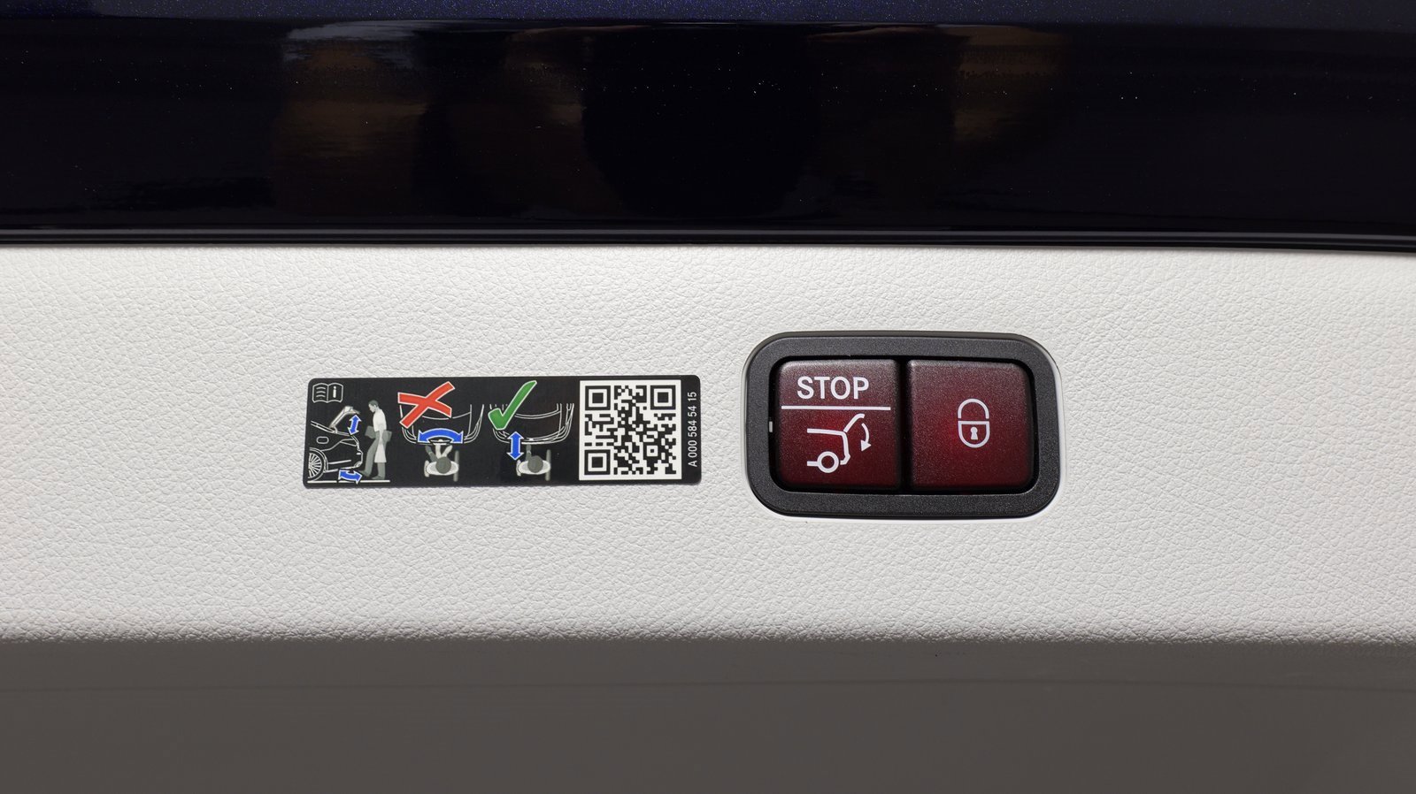 Used 2024 Mercedes-Benz EQS 580 4MATIC Sedan image 80