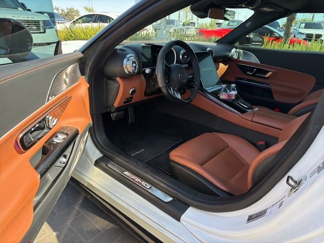 Used 2023 Mercedes-Benz SL 63 AMG 4MATIC image 3