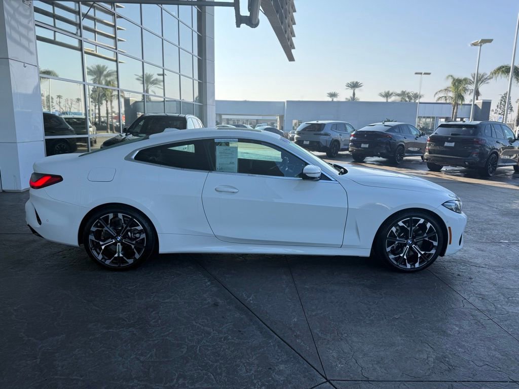 Certified 2025 BMW 430i Coupe w/ Convenience Package image 3