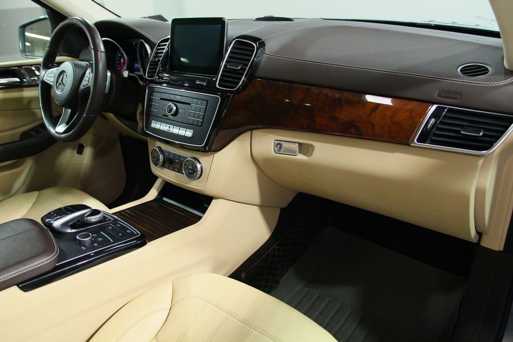Certified 2017 Mercedes-Benz GLS 450 4MATIC image 21
