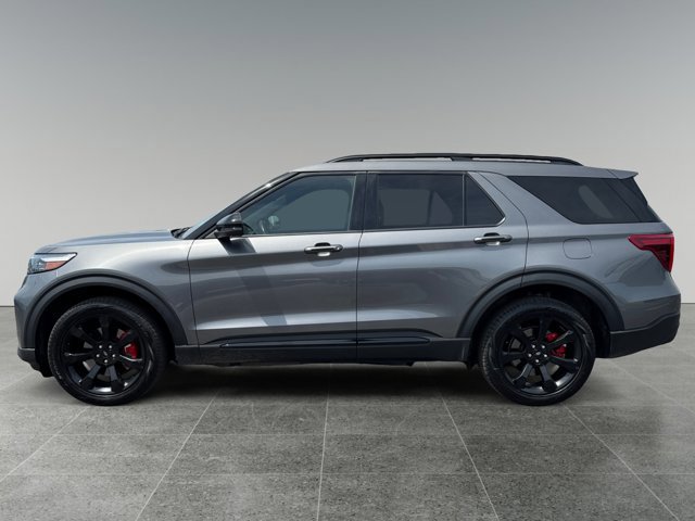 Used 2023 Ford Explorer ST w/ Equipment Group 401A AWD/4WD image 2