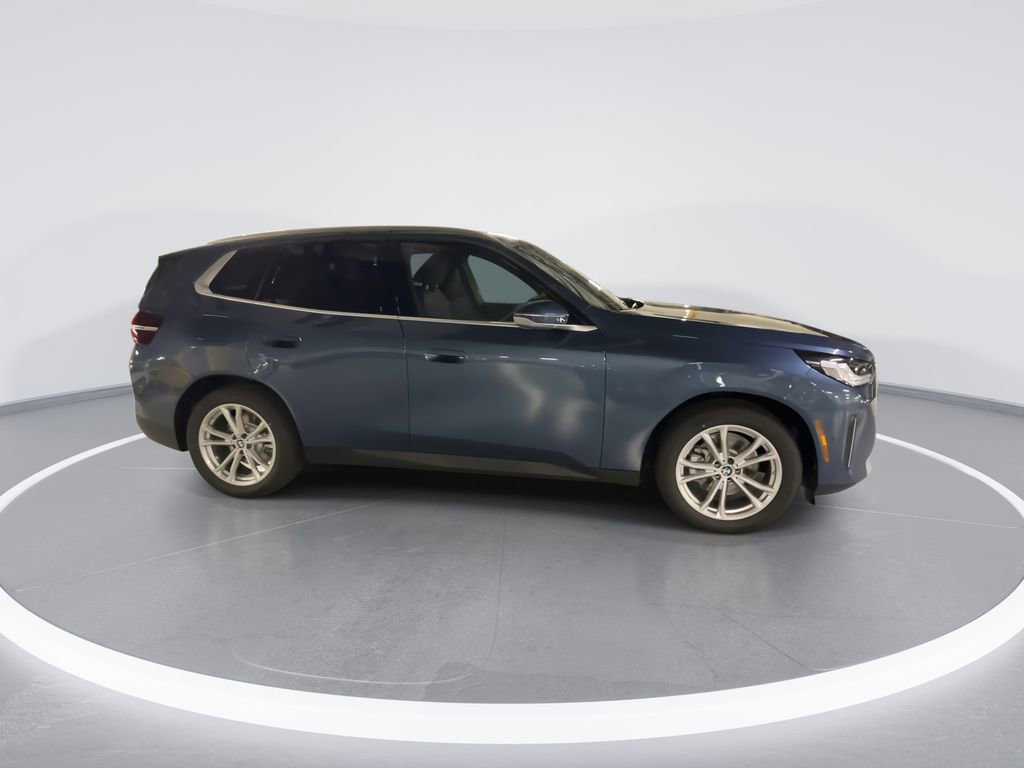 New 2025 BMW X3 xDrive30i w/ Convenience Package image 9