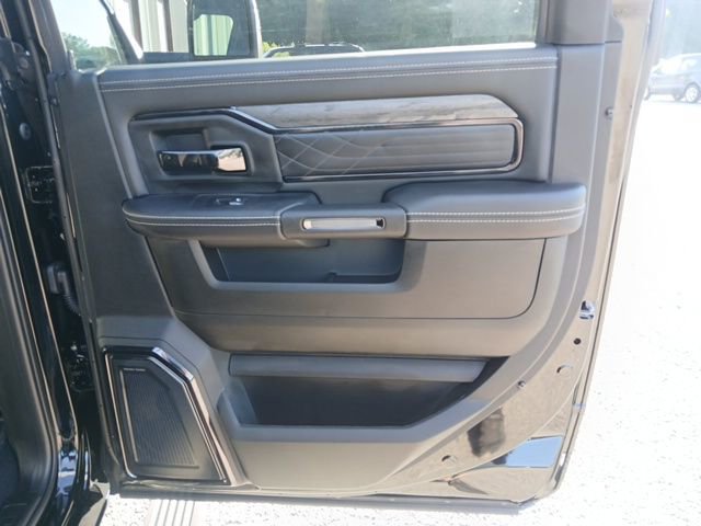 New 2026 RAM 3500 Limited image 31