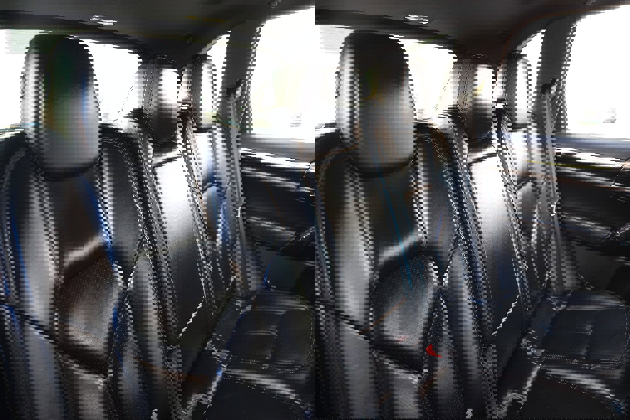 Used 2017 Porsche Cayenne S image 18