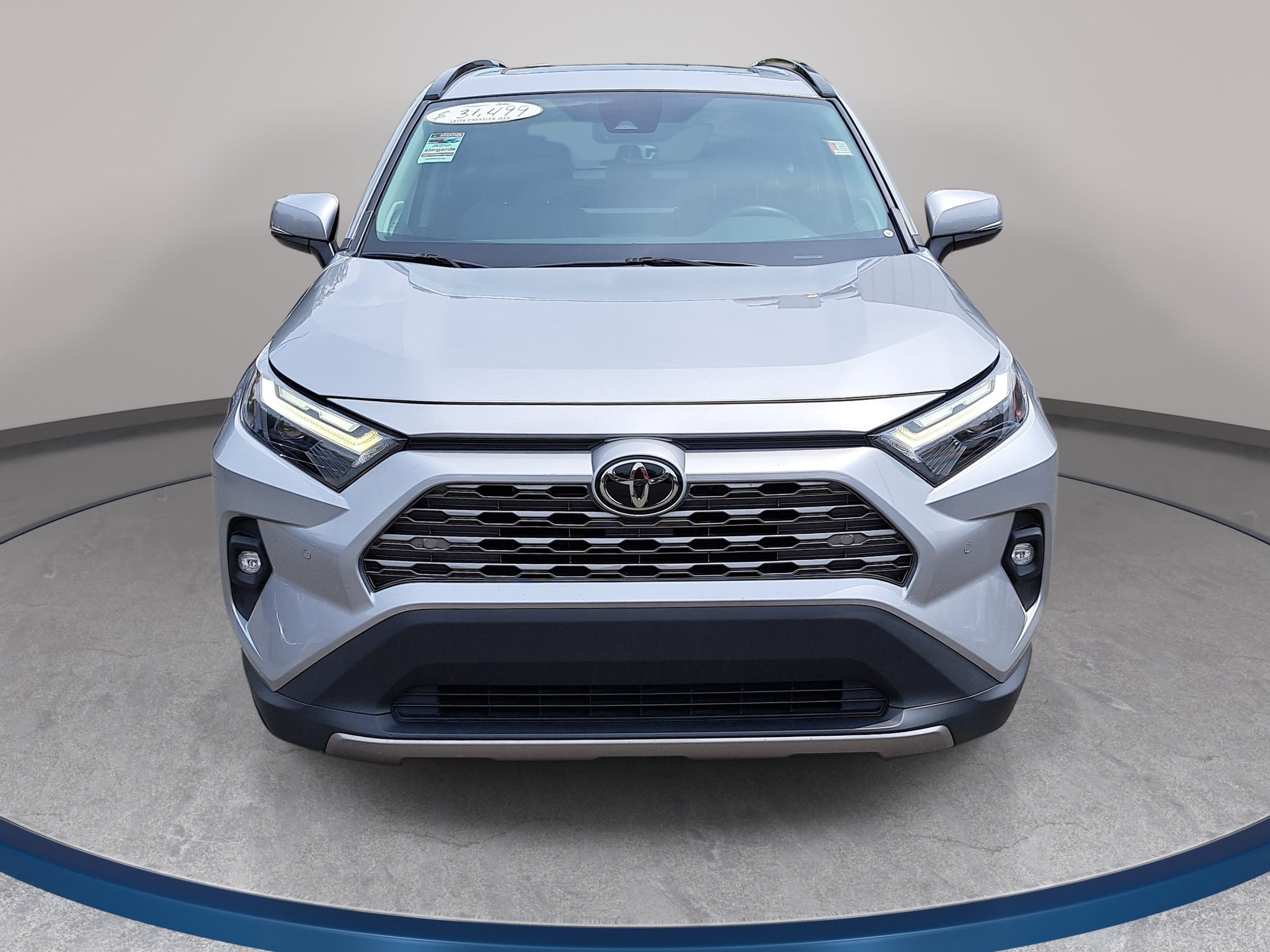 Used 2022 Toyota RAV4 Limited AWD/4WD image 2