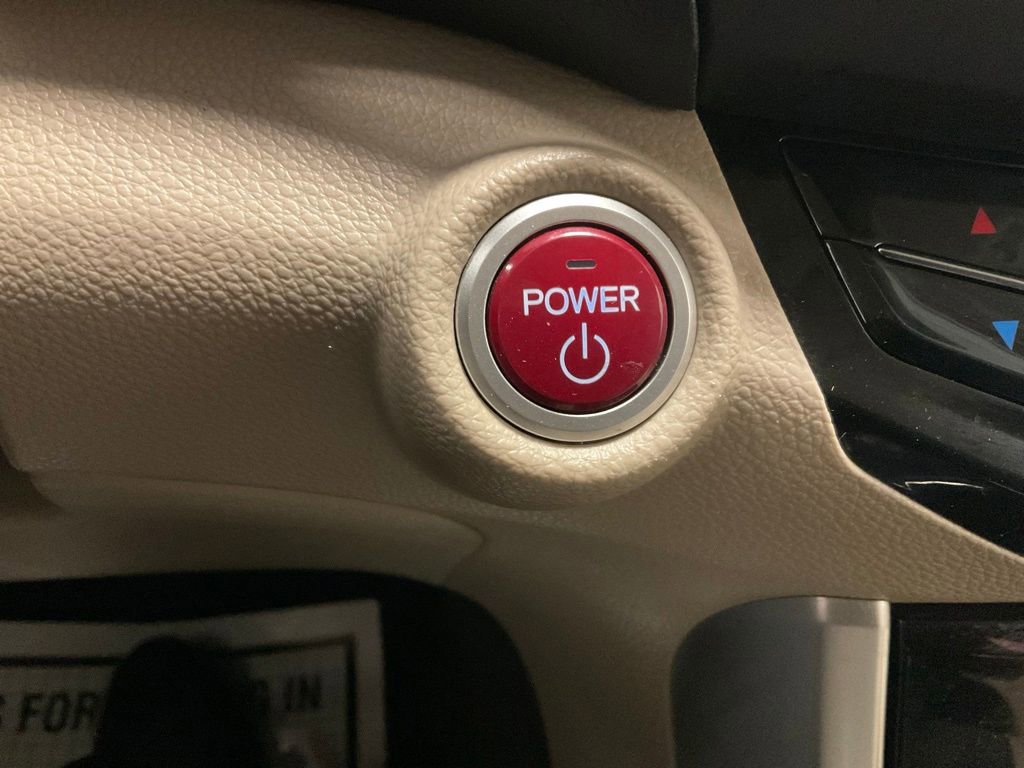Used 2017 Honda Accord Hybrid Sedan image 16
