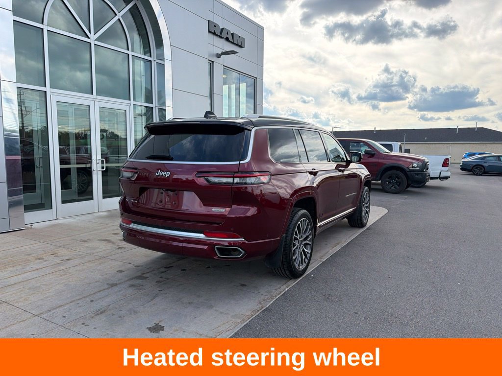 Used 2023 Jeep Grand Cherokee L Summit AWD/4WD image 13
