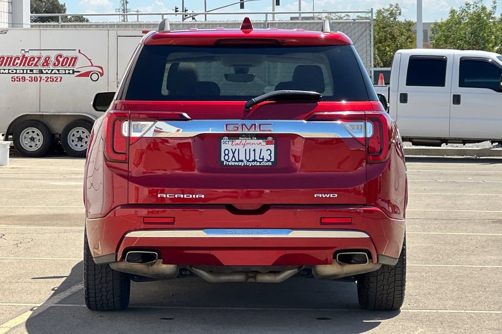 Used 2022 GMC Acadia Denali w/ Denali Ultimate Package AWD/4WD image 6