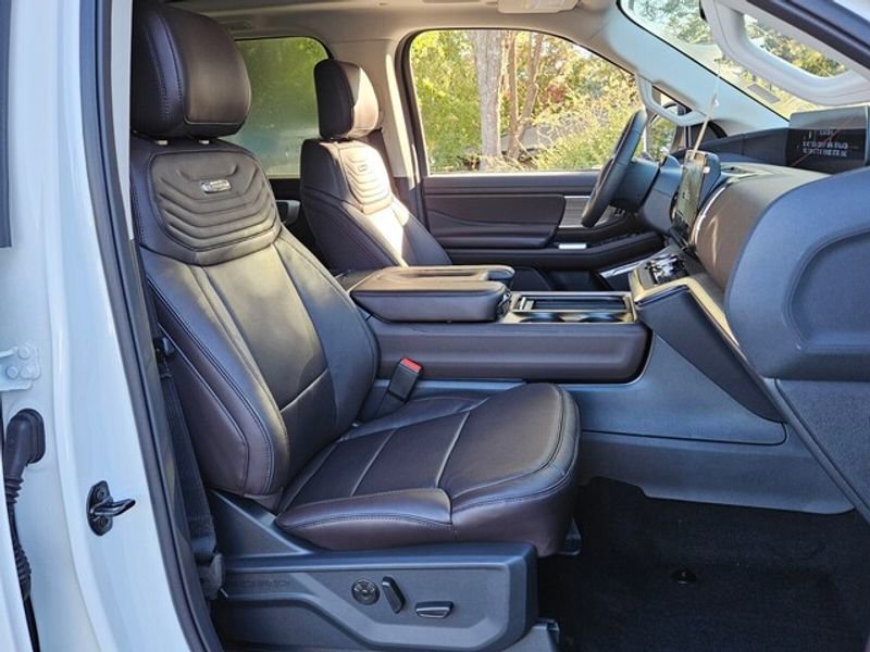 New 2025 Ford Expedition Platinum w/ Platinum Ultimate Package image 16